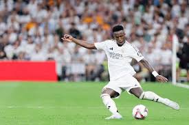 PG：图片报：拜仁已与沃尔特马德团队接触，球员合同中无解约条款.